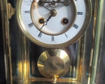 glass-case-regulator-clock2