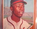 hank-aaron-1962-topps-baseball-card