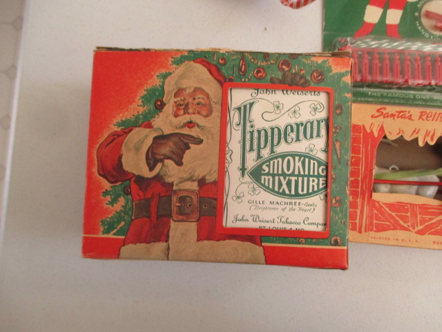 vintage-christmas-packaged-decorations4