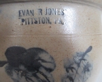 evan-r-jones-pittson-pa-stoneware-crock4