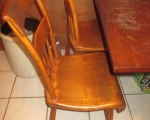 thumb back chairs