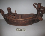 large-carved-wooden-boat1