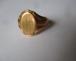 mens-10-karat-signet-ring-2