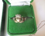 sterling-claddagh-ring-irish-crosses-2