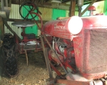 farmall_cub_tractor2