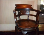 heavy-wood-rotating-chair-2
