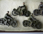 britains motorcycle soldiers 3