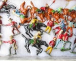 cowboys and indians metal figures 3